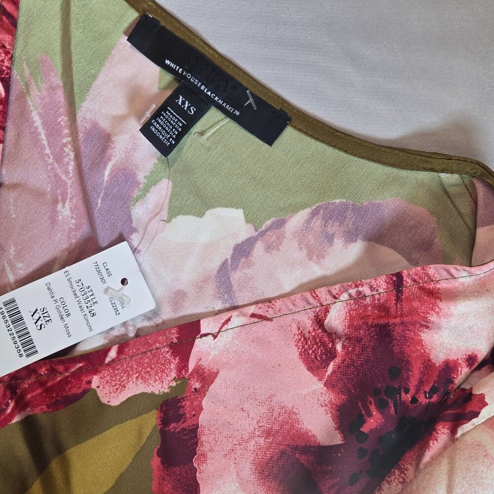 🌸Chic White House Floral Kimono Blouse–Elegant Olive Green with Bold Pink XXS🌸 - Picture 2 of 8